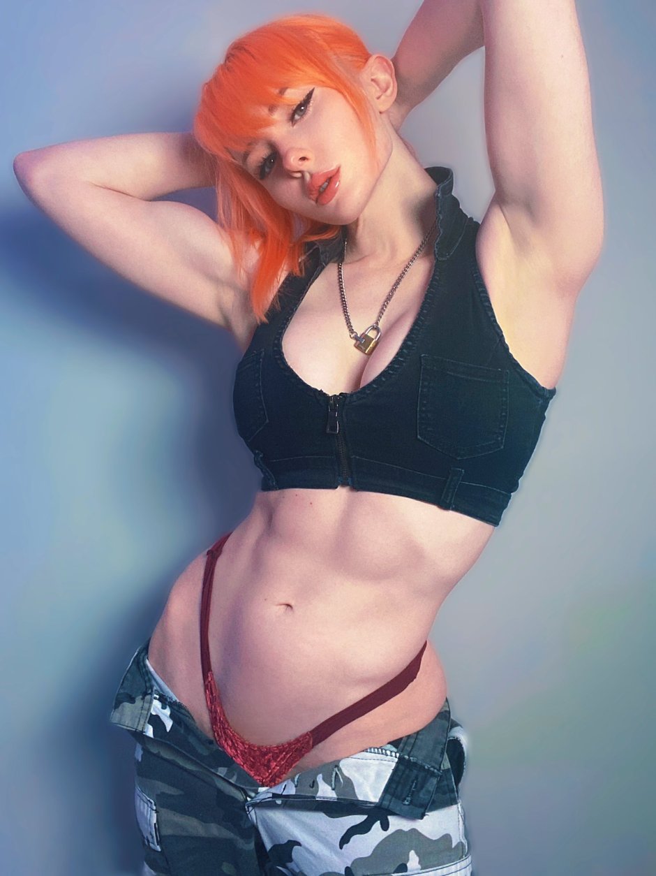 Plus-Size model Diana Sirokai