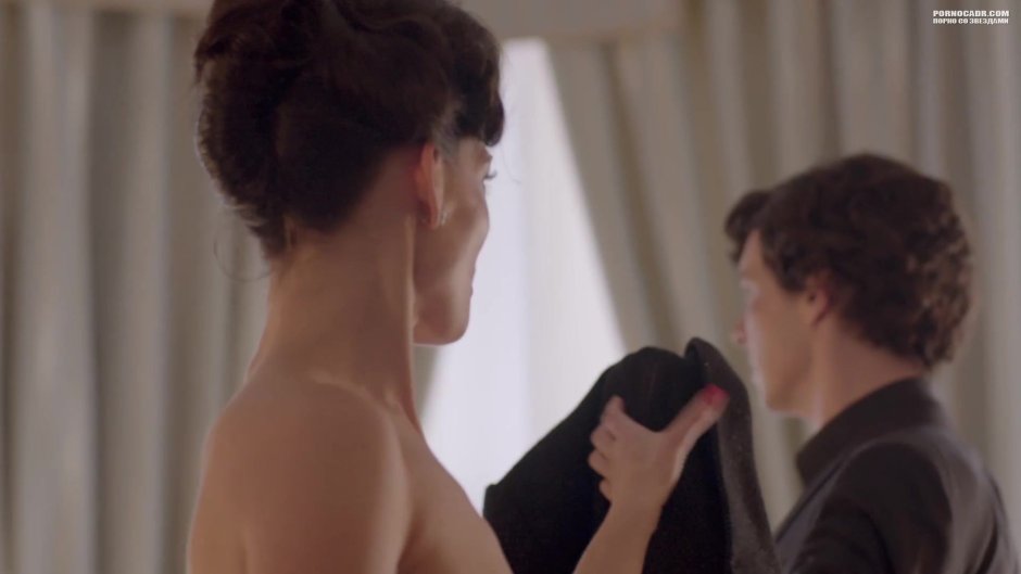 Laura Haddok demons da Vinci naked
