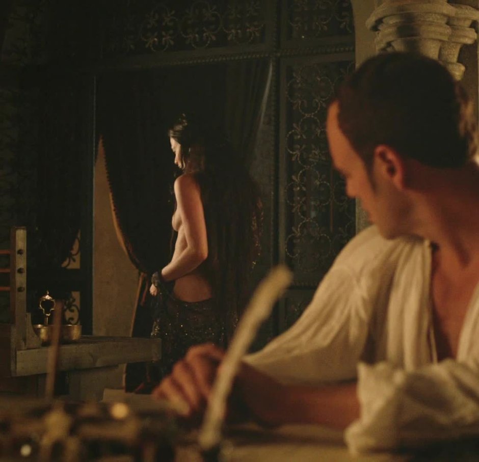 Laura Pulver demons da Vinci