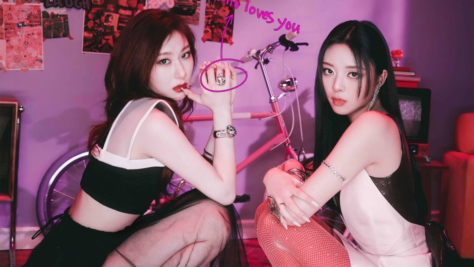 Charyeong and Yuna