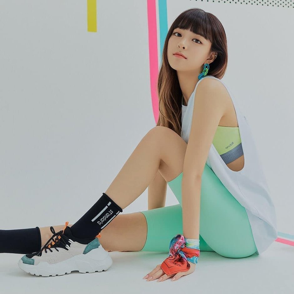 Itzy yuna 2021