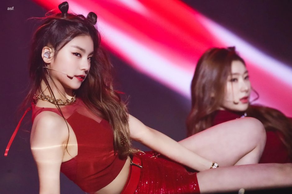Yuna KPOP