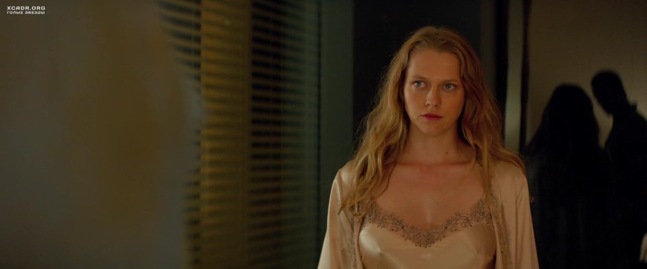 Teresa Palmer breast