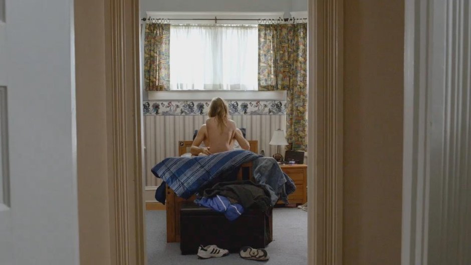 Britt Robertson bed scenes