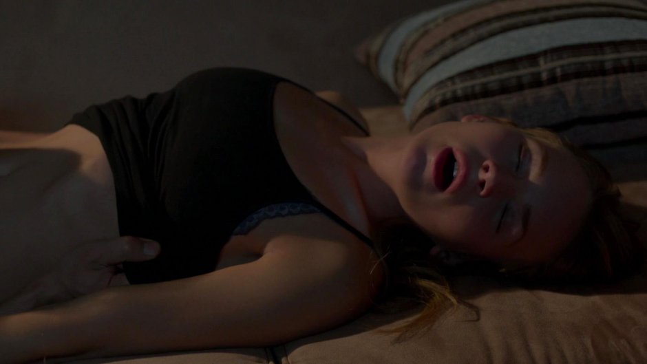 Britt Robertson Leaked