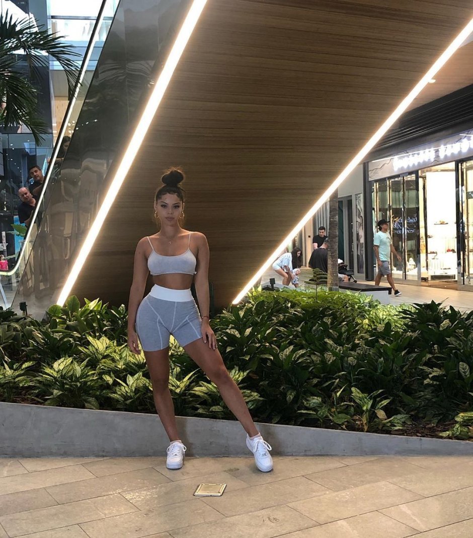 Amateur Tiana Palm