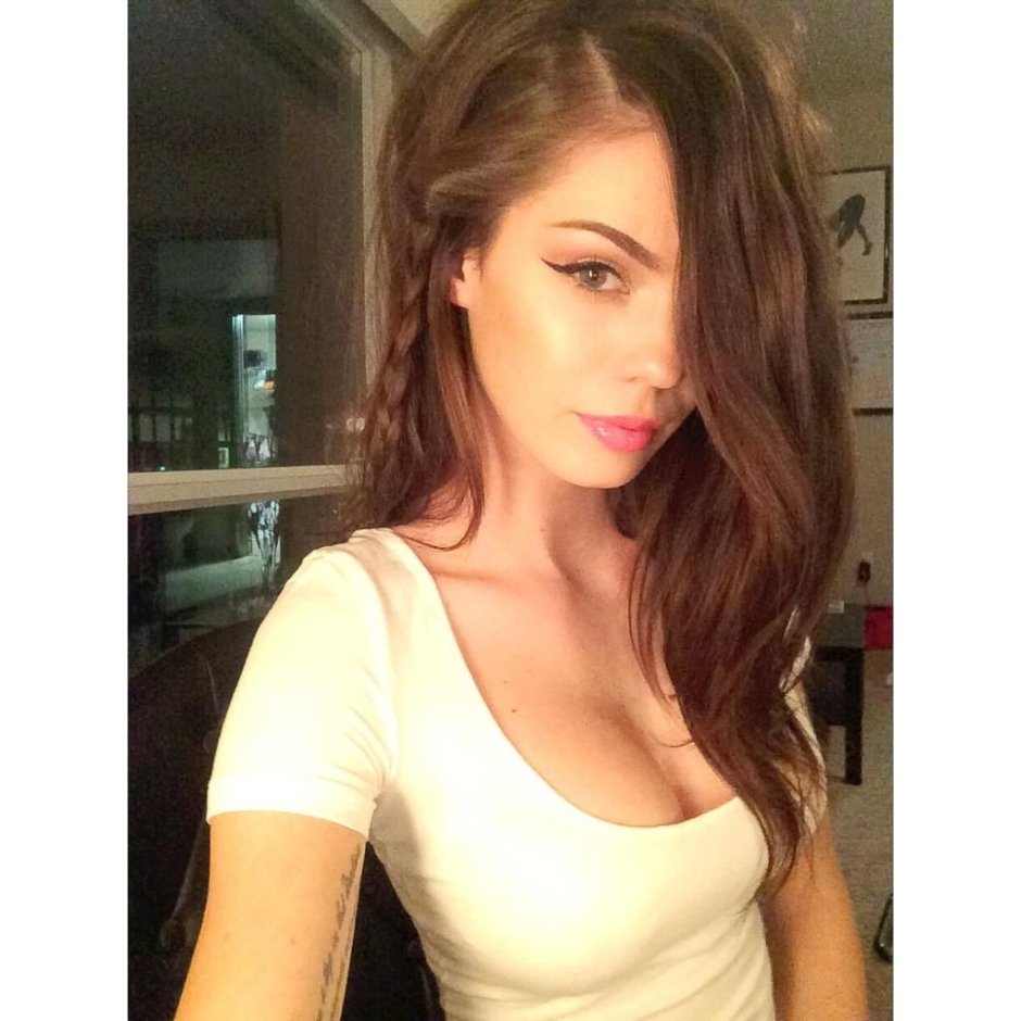 Sabrina Nellie in underwear