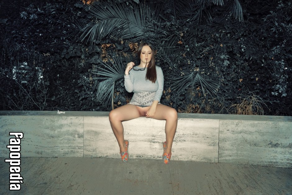 Mayer Lil Erotic videos