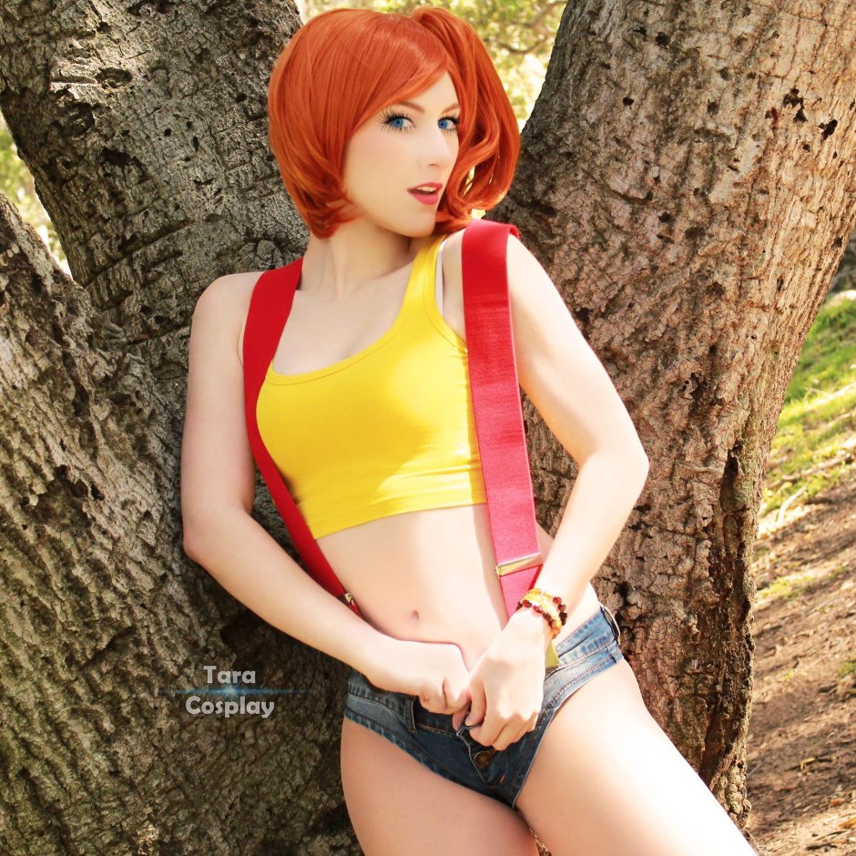 Hanecaava tsubas naked cosplay