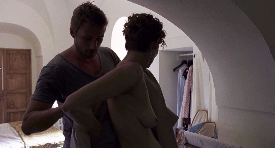 Tilda Swinton is erotic