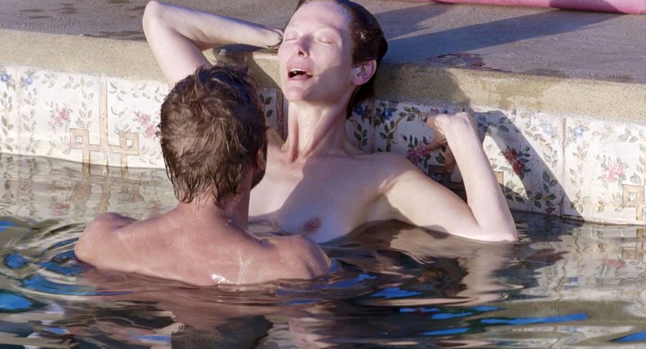Tilda Swinton bed scenes XXX
