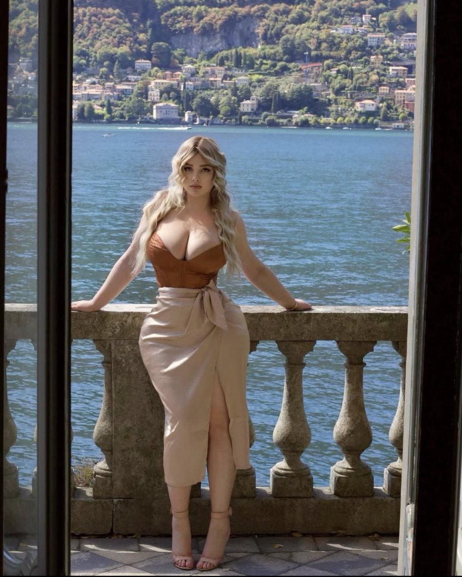 Russian Kardashian Anastasia Kvitko