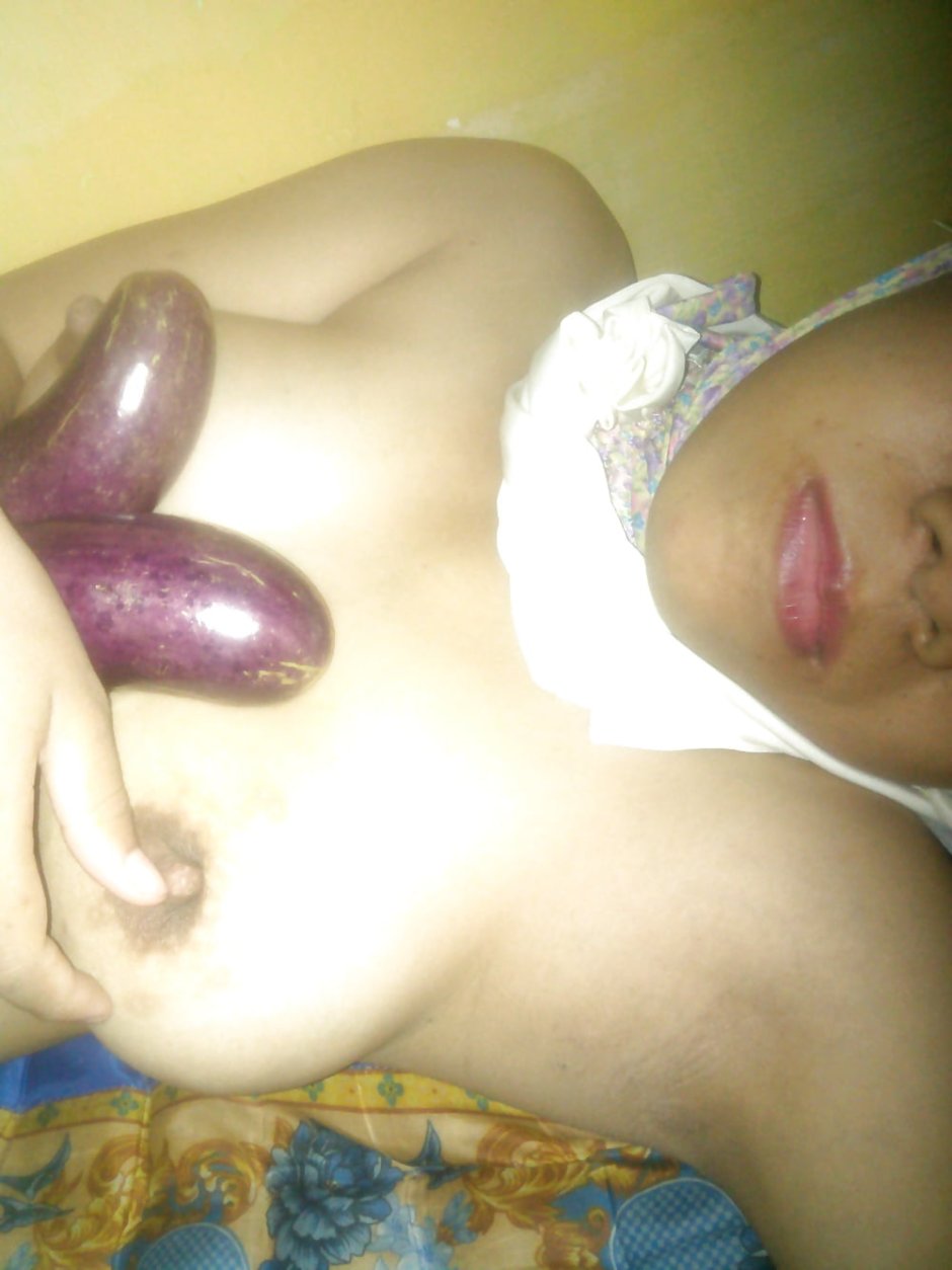 Cewek Jilbab Bugil Hot