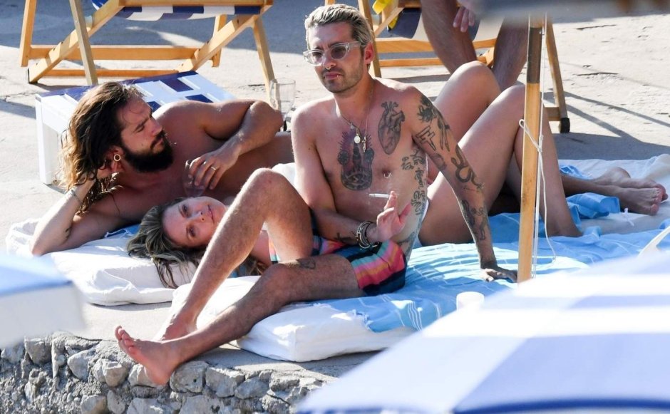 Tom Kaulitz naked