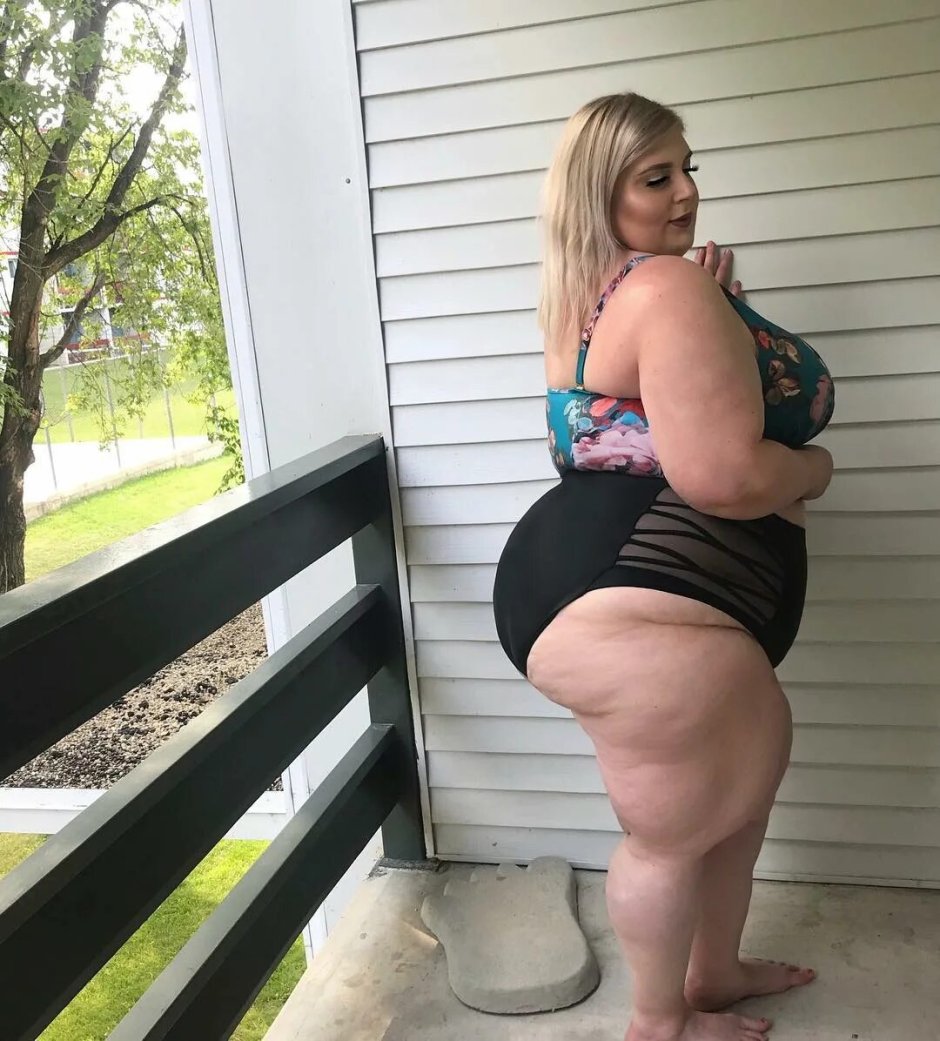 Lovely fat young girls SSBBW