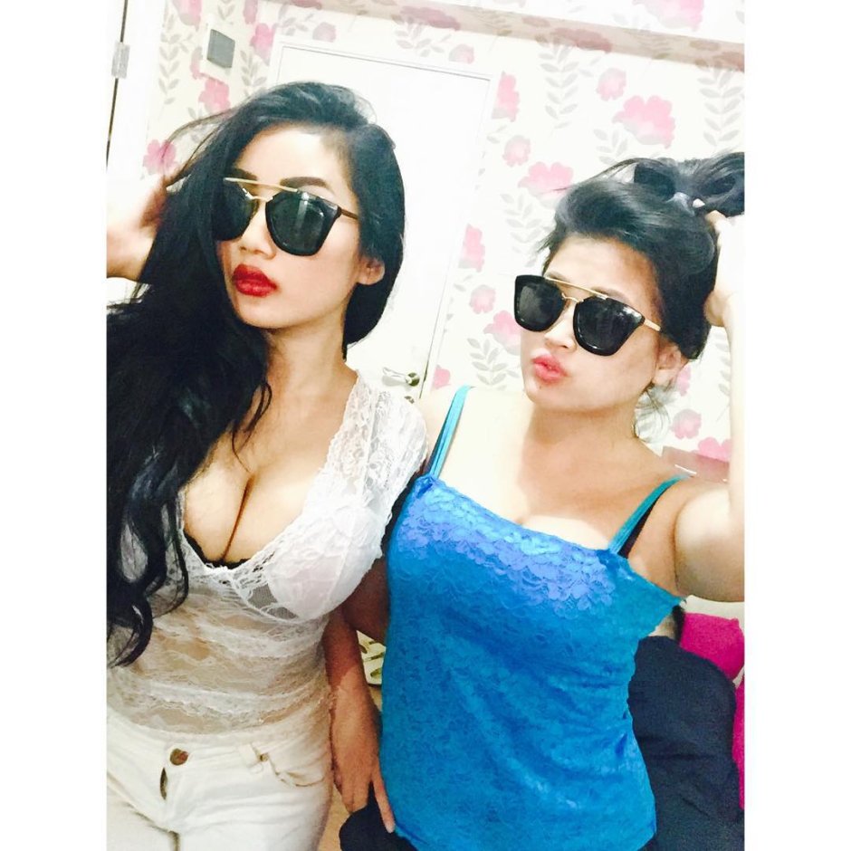 Duo Serigala Hot
