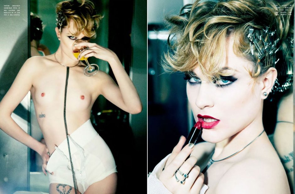 Evan Rachel Wood Naked in the film