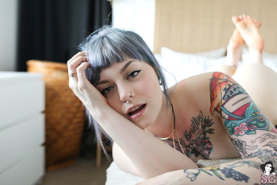 Tigerlilly suicide