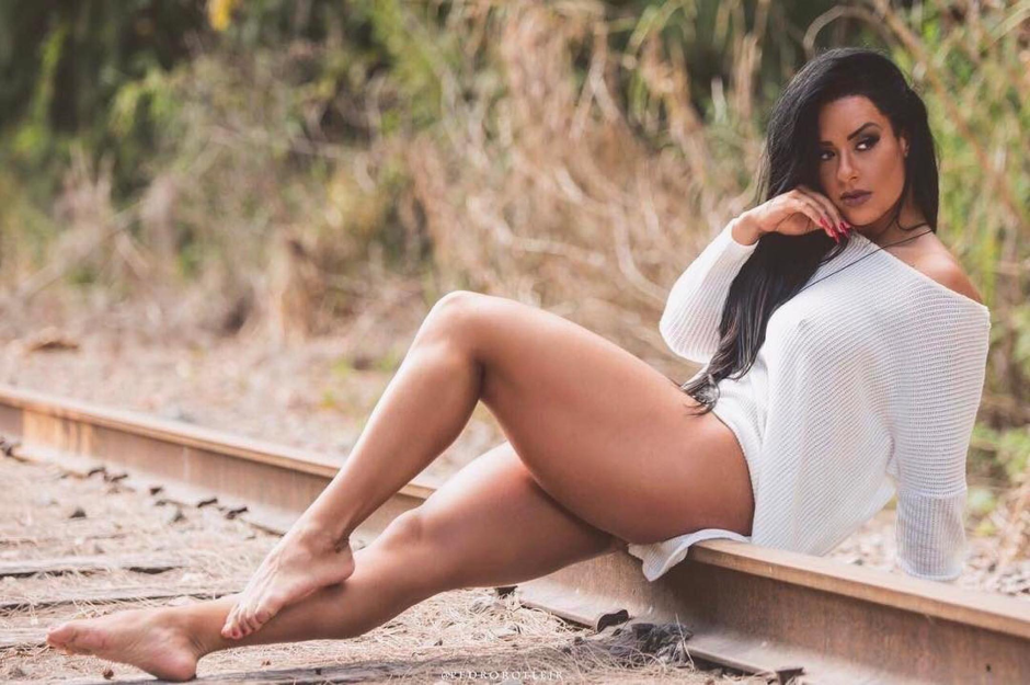Carolina de Campos Fitness Model