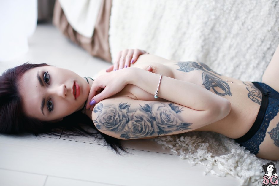 Tigerlly tattoo model