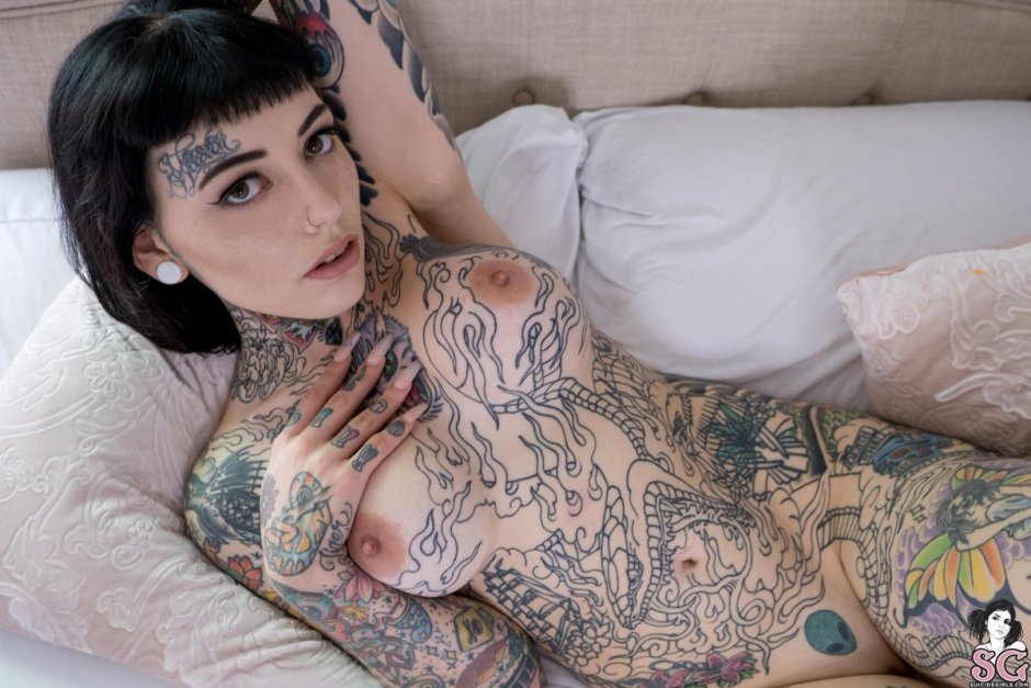 Sarah Kaliksto sexy xxx