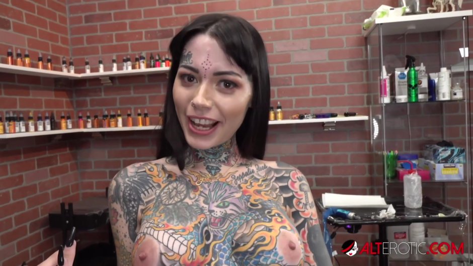 Tigerlilly Shelton