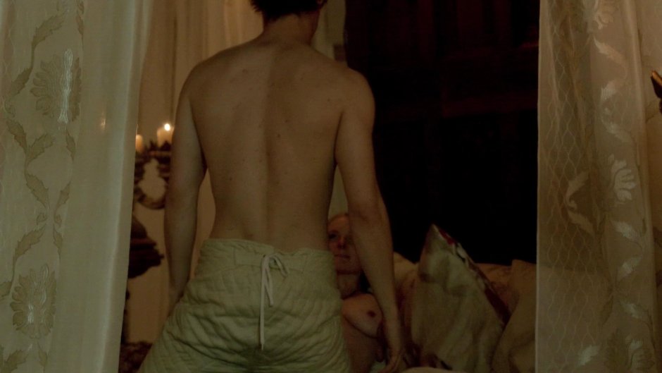 Rebecca Ferguson Tits