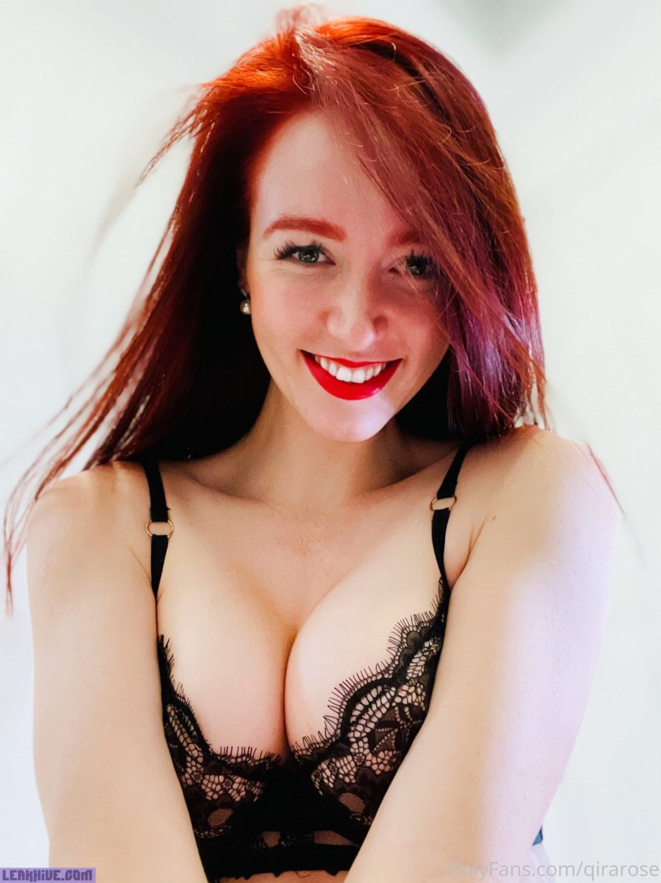 Delia Rose Model