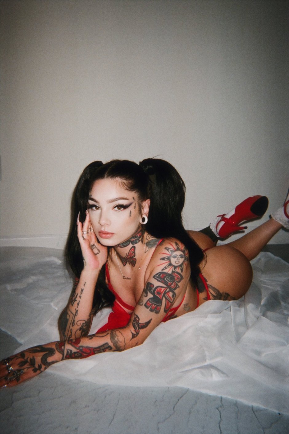 Taylor White 26-year-old tattoo model