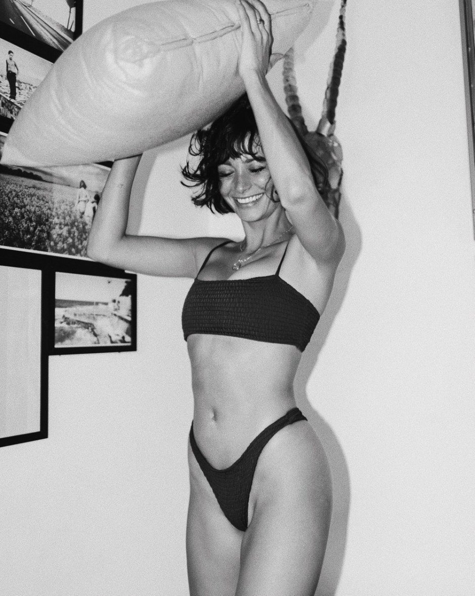 Taylor Lasha Figure