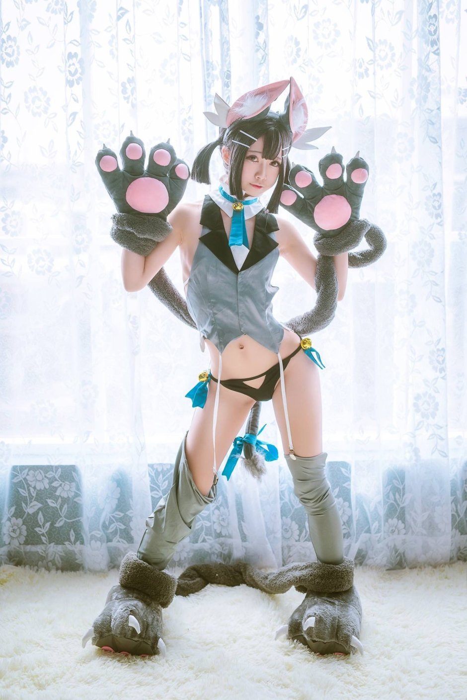 Cosplay Chokol in a flower bikini