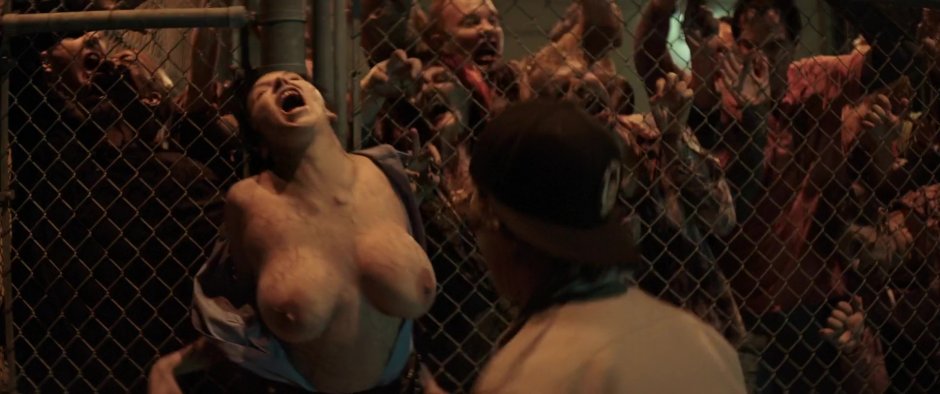 Naked Zoe from Left 4 Dead 2