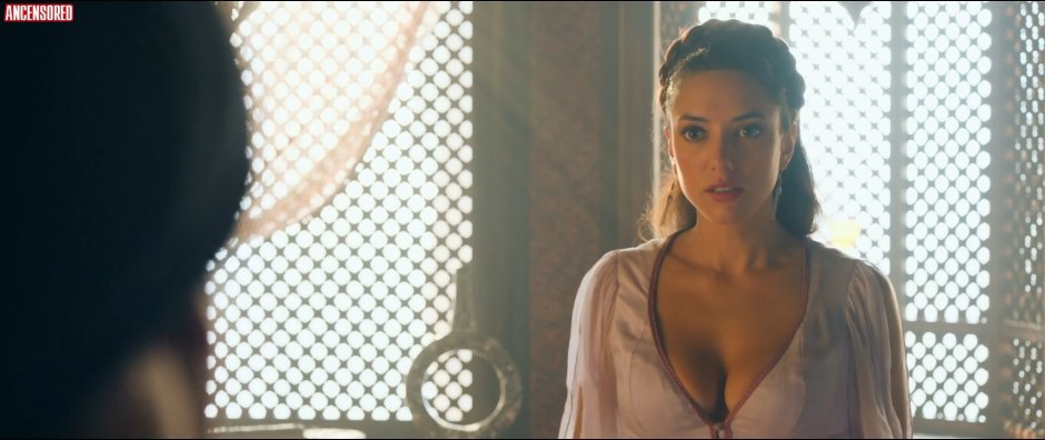 Vanessa Cage 2021