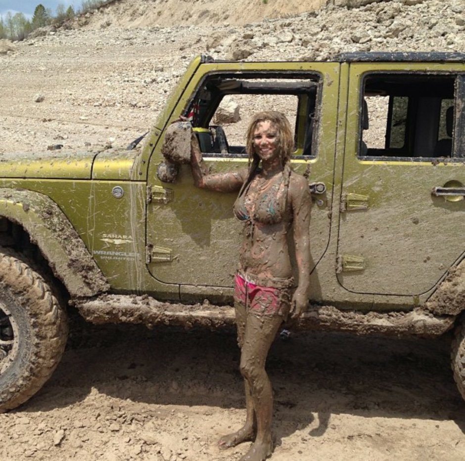 Photoshoot with a girl jeep