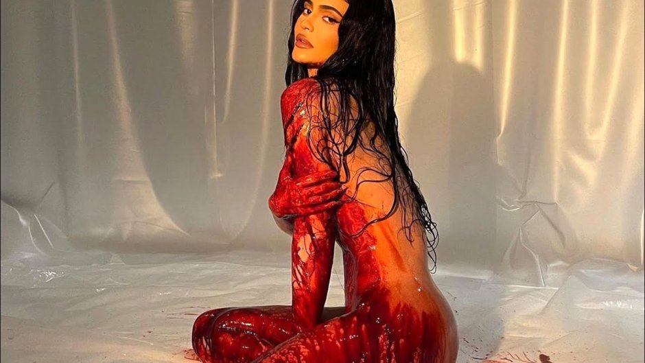 Brazilian nude photo shoot