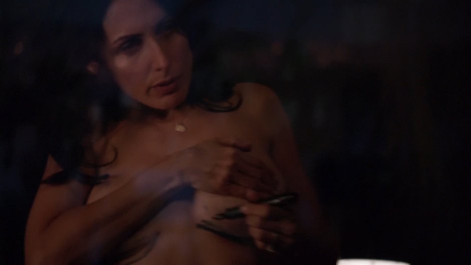 Lisa Edelstein priest Dr. House Sex