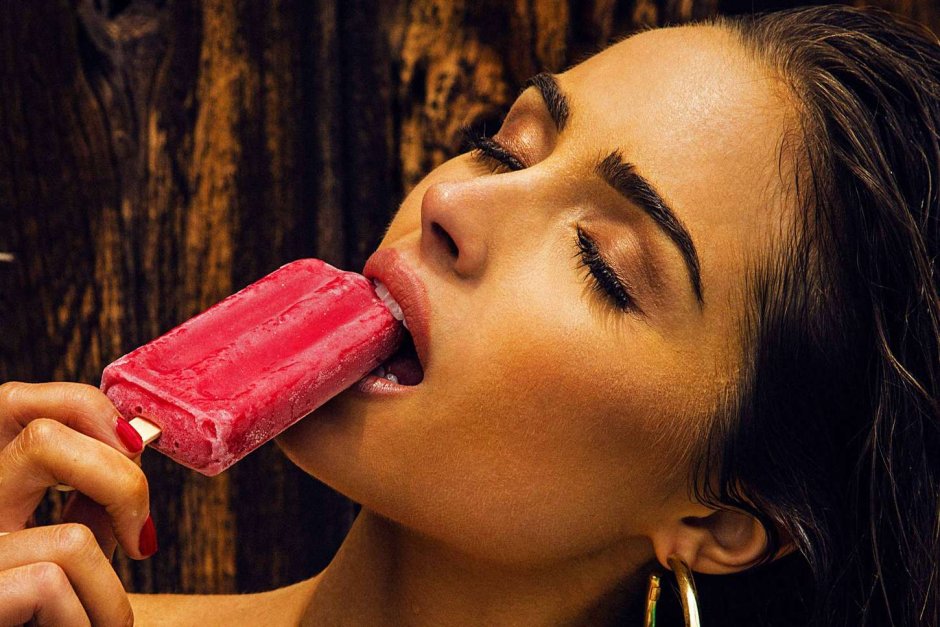 Olivia Kalpo lit a pussy