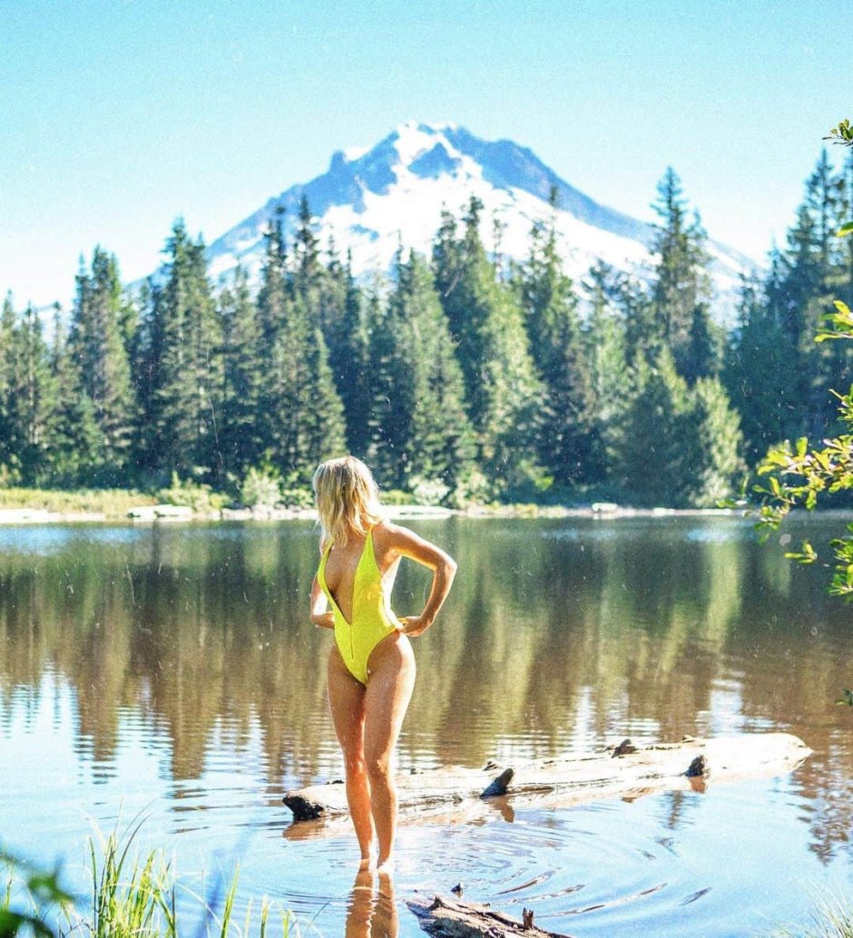 Naked Sarah James for Anilos