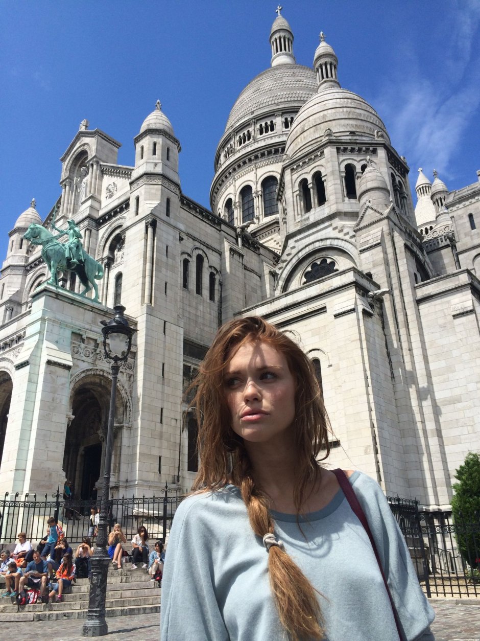 Sasha Holland Cosplay