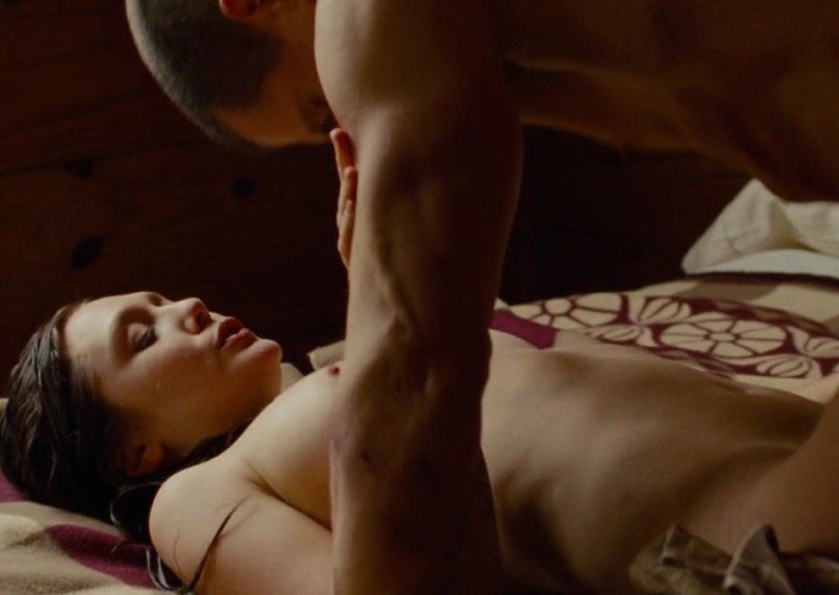 Elizabeth Olsen +18 Oldboy