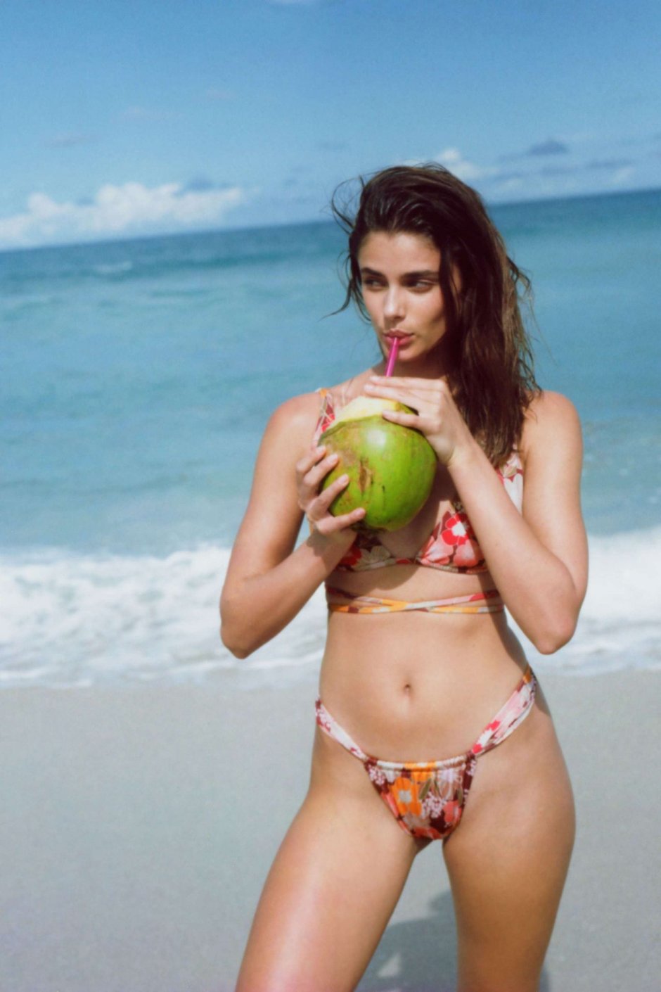 Taylor Hill Feet