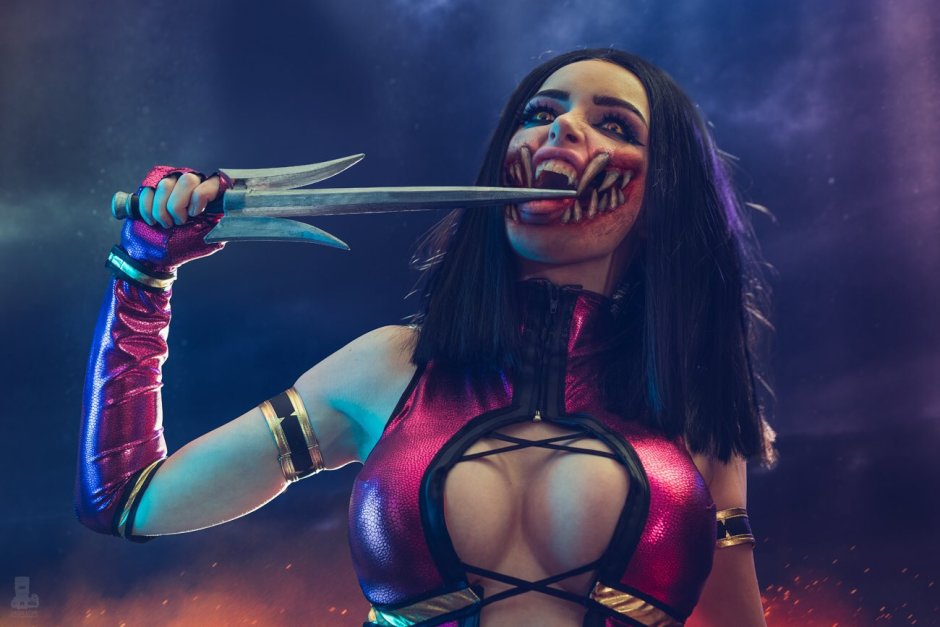 Milina Cosplay MK11