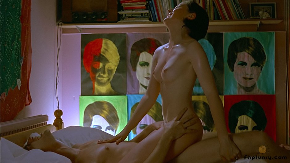 The beauty of female nudity