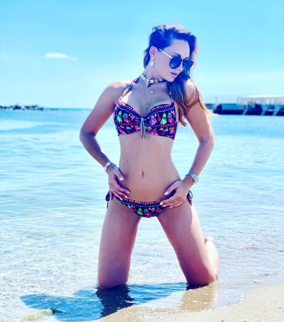 Anna Salivanchuk Maxim Hot