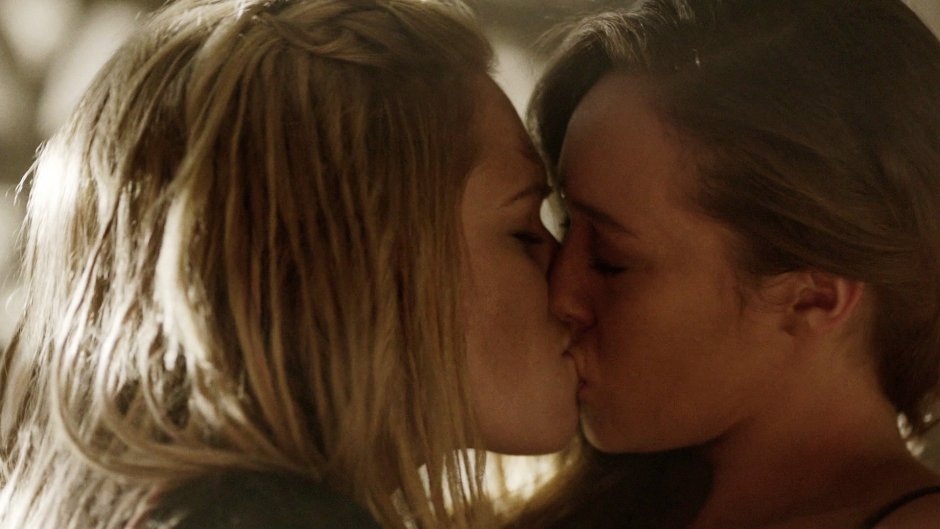 Clark and Lex kiss