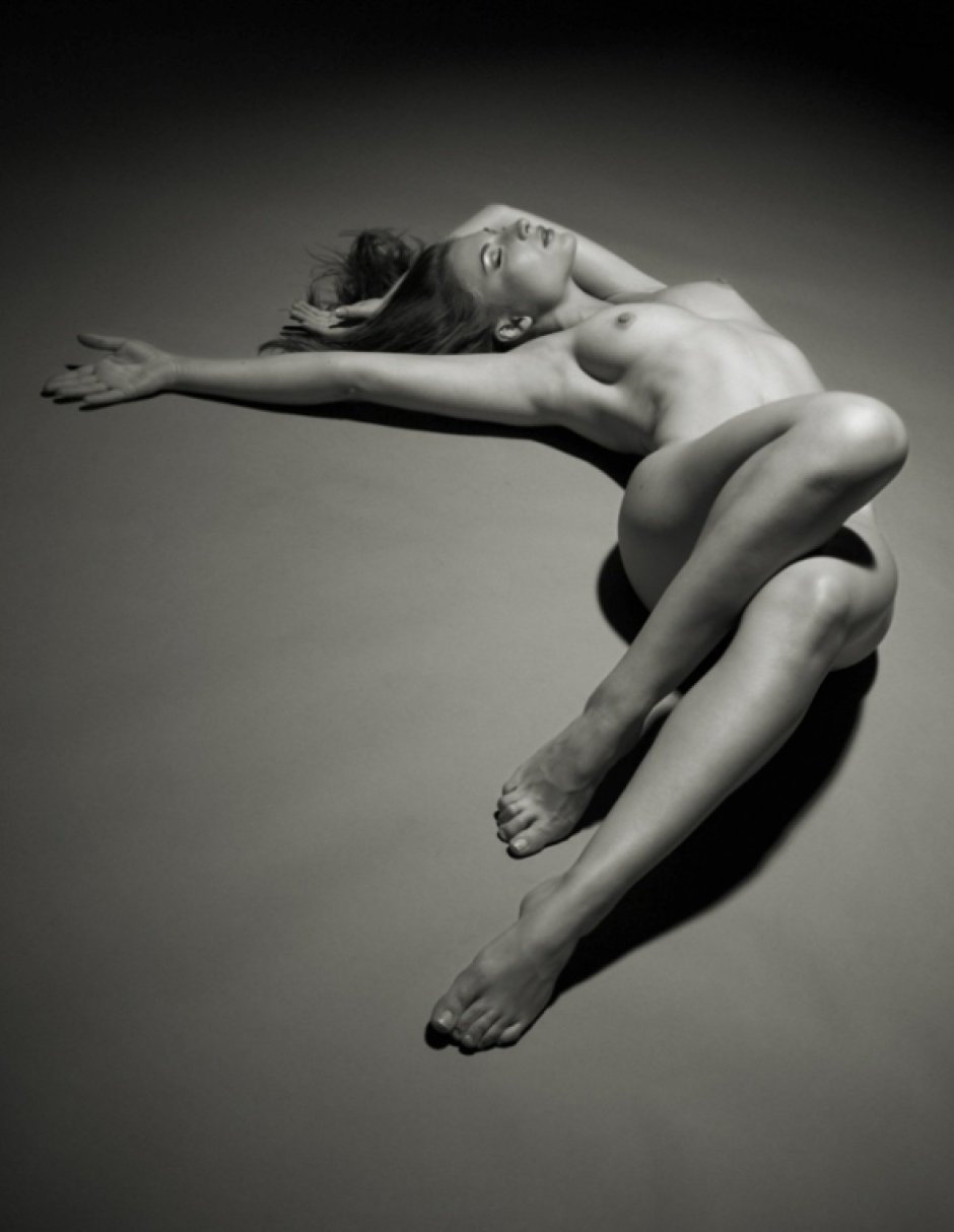 Erotic pose for drawing