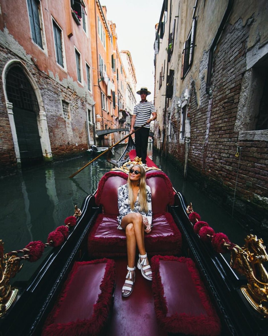 Beautiful girls in Venice