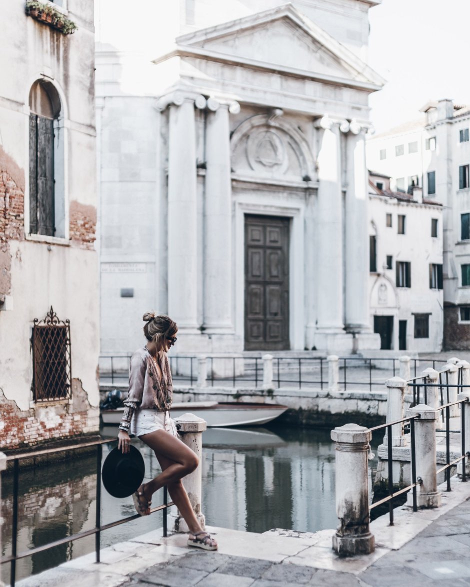 Italian girls aesthetics