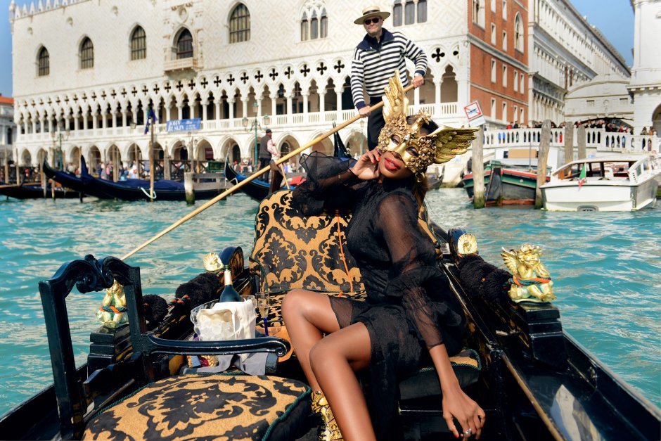 Model Venice Day