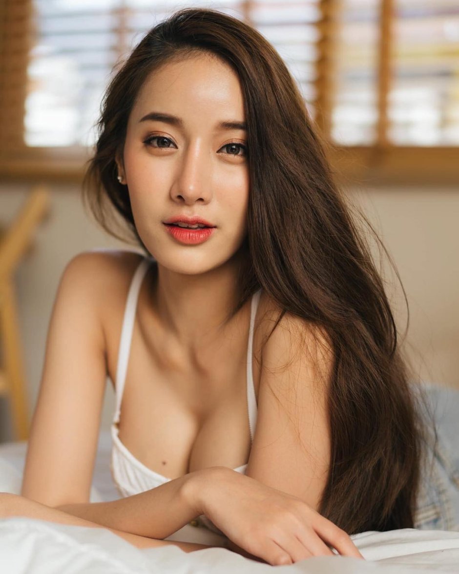 Pichana Yoosuk 2021